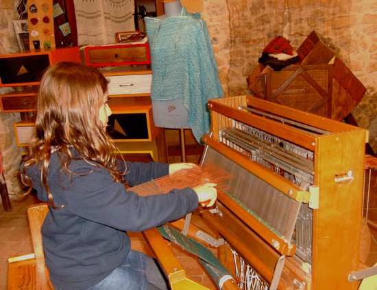 une jeune stagiaire sur metier leclerc